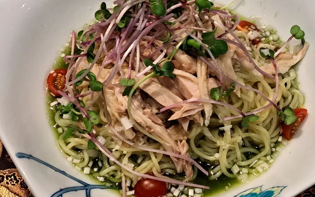 【翡翠鶏涼麺】　